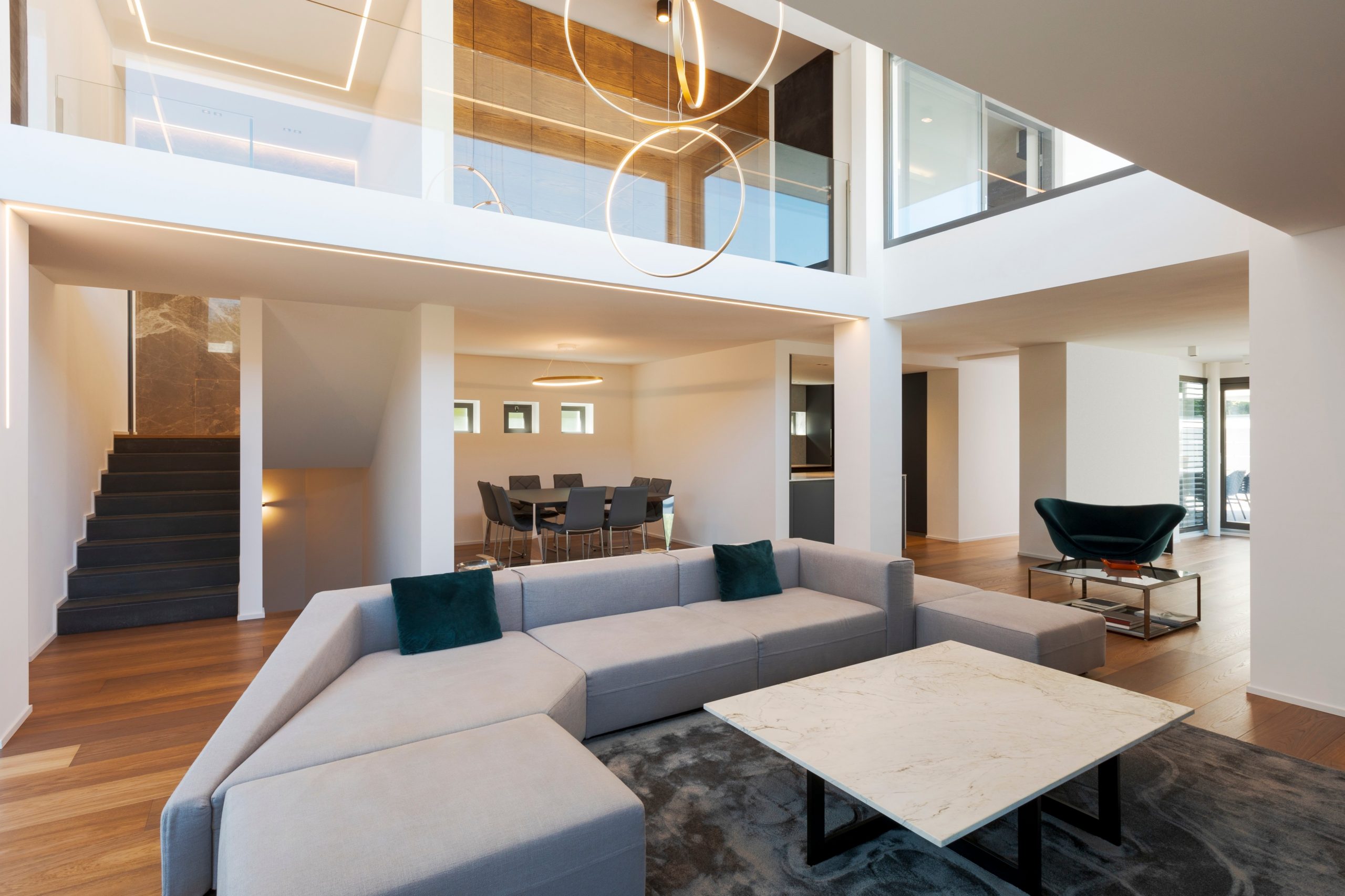 The Rise of Goregaon West: Best 4 BHK Flats for Sale in Mumbai